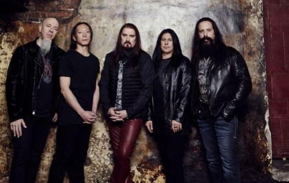 Watch DREAM THEATER&#039;s Stage Being Prepared For Soundcheck