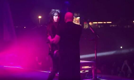 SIXX:A.M. Members Join DISTURBED On Stage For U2, THE WHO Covers (Video)