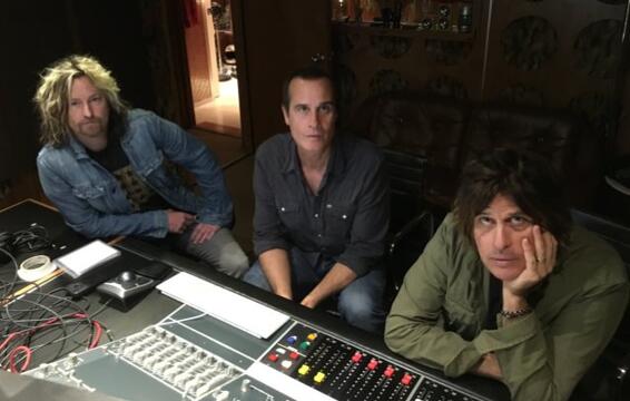 STONE TEMPLE PILOTS: &#039;It&#039;s Impossible To Replace SCOTT WEILAND&#039;