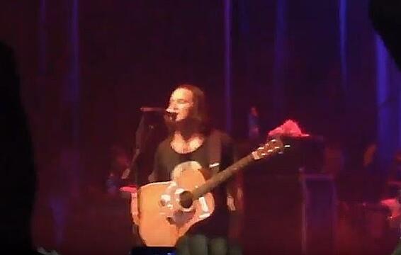 CANDLEBOX Pays Tribute To SCOTT WEILAND With &#039;Creep&#039; Performance (Video)