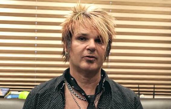 RIKKI ROCKETT Believes BRET MICHAELS &#039;Would Prefer Not To Deal With&#039; Other Members Of POISON