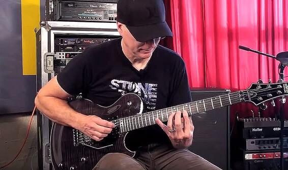 Former MEGADETH Guitarist CHRIS POLAND: New Guitar-Lesson Videos Available