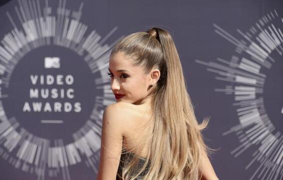 Ariana Grande cancela concerto no Rock in Rio