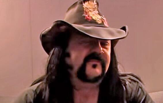 VINNIE PAUL Outlines HELLYEAH&#039;s Plans For Rest Of 2015