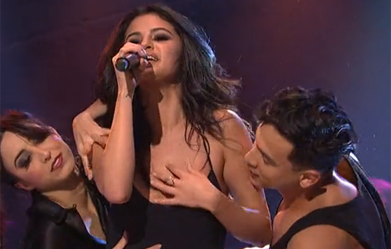 Selena Gomez Was At Her Most Sultry on ‘Saturday Night Live’