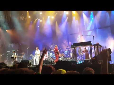 Born in the Usa / Keep the Car Running - Arcade Fire - Wayhome