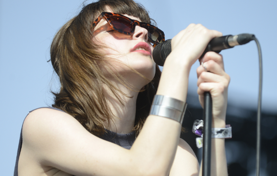 CHVRCHES’ Lauren Mayberry Takes Misogynist Troll to Church