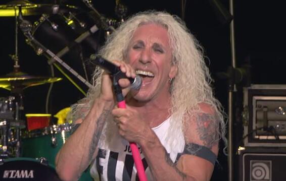 TWISTED SISTER: &#039;We&#039;re Not Gonna Take It&#039; Performance Clip From &#039;Metal Meltdown&#039; DVD