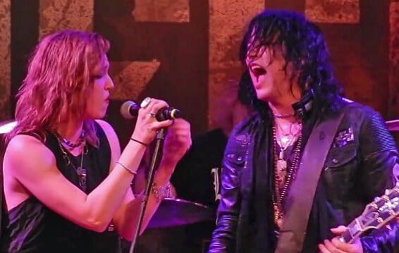 CINDERELLA&#039;s TOM KEIFER Talks About His Very Special Gift To HALESTORM&#039;s LZZY HALE For Her 30th Birthday