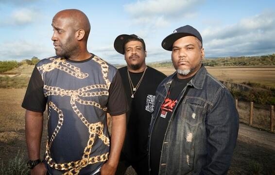 De La Soul Team With Nas on &quot;God It&quot;