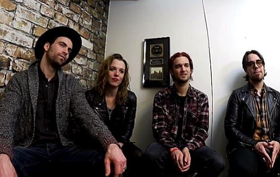 HALESTORM: Official Lyric Video For &#039;Dear Daughter&#039; Song