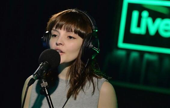 Chvrches Cover Justin Bieber&#039;s &quot;What Do You Mean?&quot;