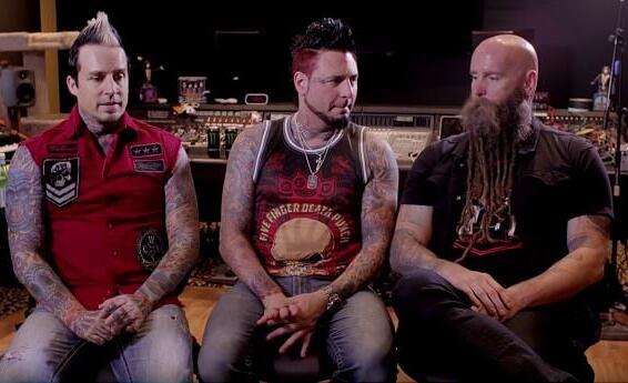 FIVE FINGER DEATH PUNCH&#039;s HOOK, SPENCER, KAEL Talk &#039;Hell To Pay&#039; In &#039;Got Your Six&#039; Track-By-Track Video