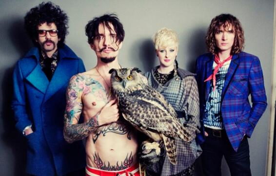 THE DARKNESS&#039;s New Drummer EMILY DOLAN DAVIES Has Already Left The Band