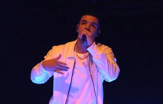 Watch Drake Perform ‘One Dance’ and ‘Hype’ on ‘Saturday Night Live’