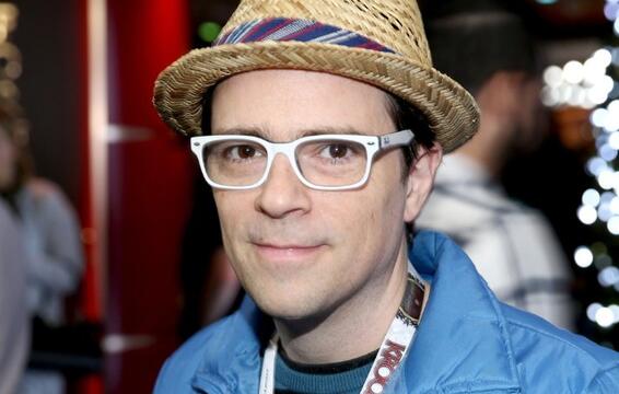 Watch Weezer’s Rivers Cuomo (Briefly) Cover Rae Sremmurd’s ‘Come Get Her’