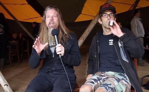 LAMB OF GOD&#039;s CHRIS ADLER, RANDY BLYTHE Offer Advice To Their Younger Selves (Video)