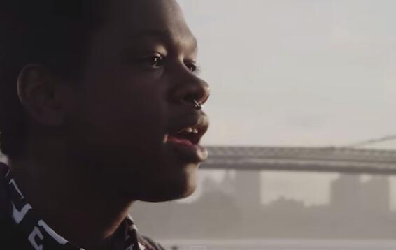 Shamir Performs Acoustic &quot;In For the Kill&quot;, &quot;Demon&quot;, and &quot;I&#039;ll Never Be Able to Love&quot; for La Blogothèque