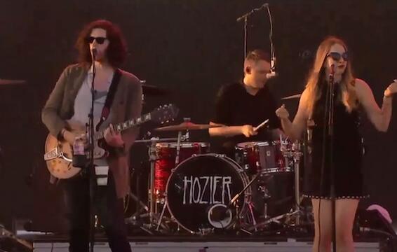 Hozier and Este Haim Cover Morris Day &amp; the Time&#039;s &quot;Jungle Love&quot; at Coachella