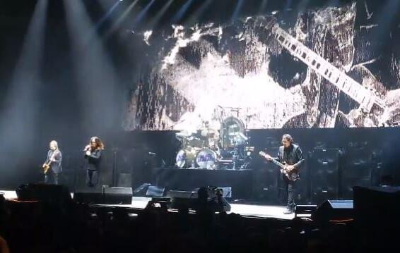 BLACK SABBATH Kicks Off &#039;The End&#039; World Tour In Omaha; Video Available, Setlist Revealed