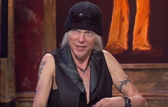 MICHAEL SCHENKER Slams SCORPIONS For &#039;Completely Distorting&#039; His Involvement With Band