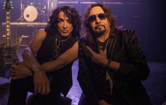 Watch ACE FREHLEY And PAUL STANLEY In &#039;Fire And Water&#039; Video 