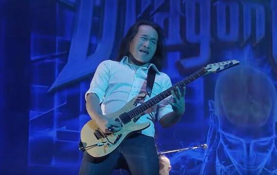 DRAGONFORCE&#039;s HERMAN LI Says BABYMETAL &#039;Unites&#039; People That Don&#039;t Normally Listen To Rock And Metal