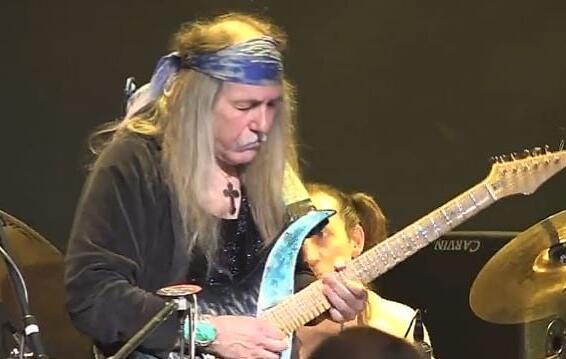 ULI JON ROTH Says It&#039;s &#039;Very Natural&#039; For Younger Musicians To Learn More Quickly Than Prior Generations