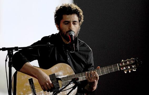 Listen to Zero 7’s Wispy Collaboration with Jose Gonzalez, ‘Last Light’