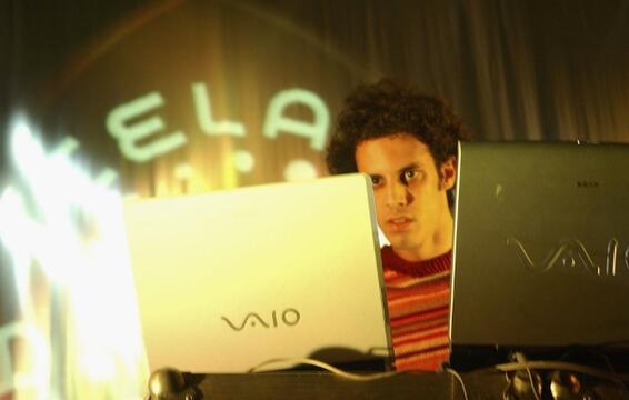 Four Tet Curated a Two-Hour BBC Mix of Electronic Bliss