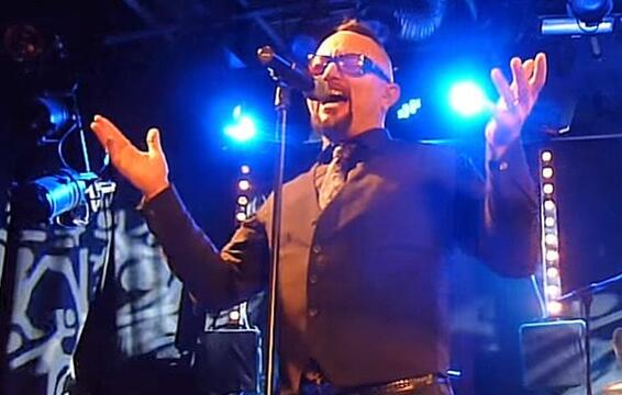 Video: GEOFF TATE&#039;s OPERATION: MINDCRIME Performs In France