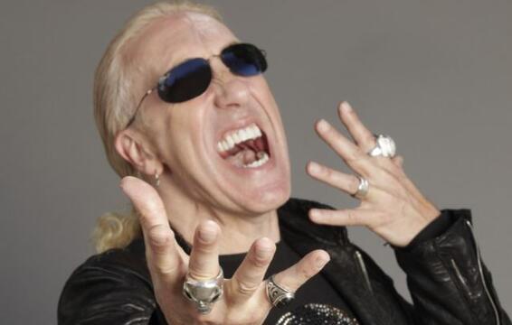 TWISTED SISTER Frontman DEE SNIDER To Open &#039;Louder Than Words&#039; Exhibit