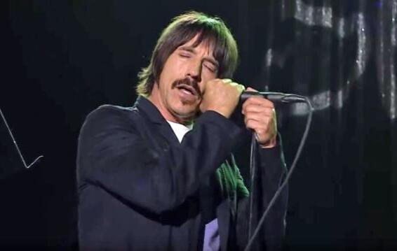 RED HOT CHILI PEPPERS Frontman ANTHONY KIEDIS Denies Relapsing Into Drug Use