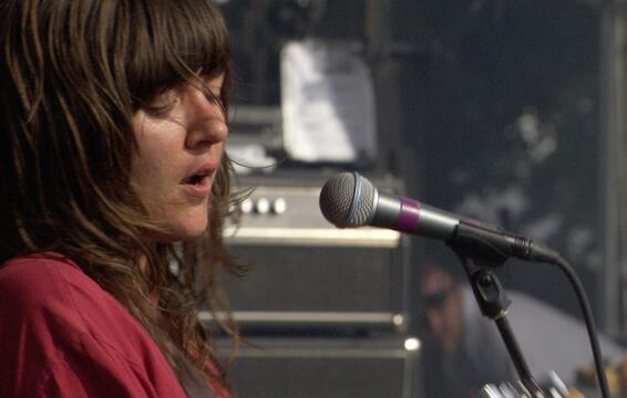 Courtney Barnett Performs &quot;Elevator Operator&quot; and &quot;Pedestrian at Best&quot; at Pitchfork Music Festival