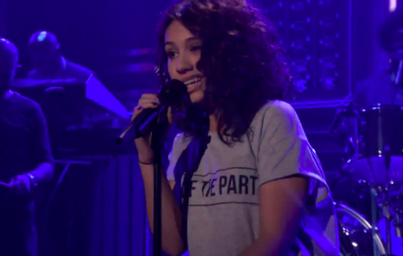 Alessia Cara Makes TV Debut Playing ‘Here’ With the Roots on ‘Fallon’