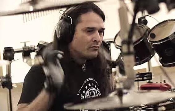 PRIMAL FEAR&#039;s AQUILES PRIESTER Plays &#039;Angel In Black&#039;: Drum-Cam Footage