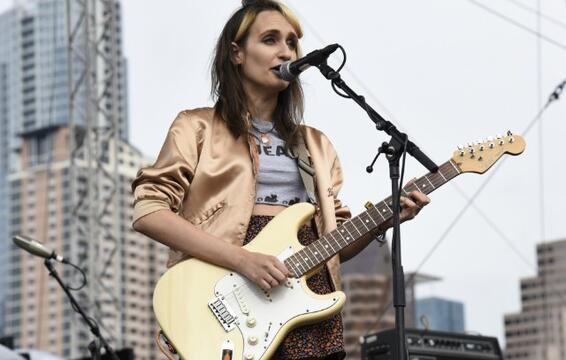 Speedy Ortiz’s Sadie Dupuis Wrote an Essay on Miguel’s ‘Wildheart’