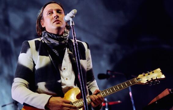 Arcade Fire Announce ‘Reflektor’ Deluxe Edition With Six New Tracks