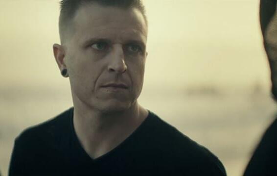 Video Premiere: ATREYU&#039;s &#039;Long Live&#039;