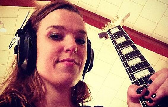 HALESTORM&#039;s LZZY HALE Defends Making &#039;Lighter&#039; Album