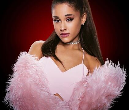 Watch ‘Scream Queens’ Kill Off Ariana Grande in the First Episode