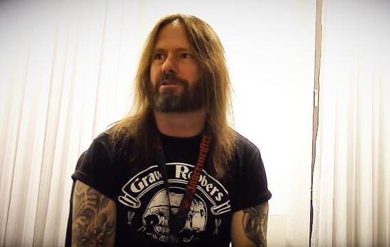 SLAYER/EXODUS Guitarist GARY HOLT Talks To GITARRE &amp; BASS About Signature Guitars (Video)