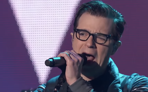 Watch Weezer Perform &quot;Thank God for Girls&quot; and &quot;Do You Wanna Get High?&quot; on &quot;Kimmel&quot;
