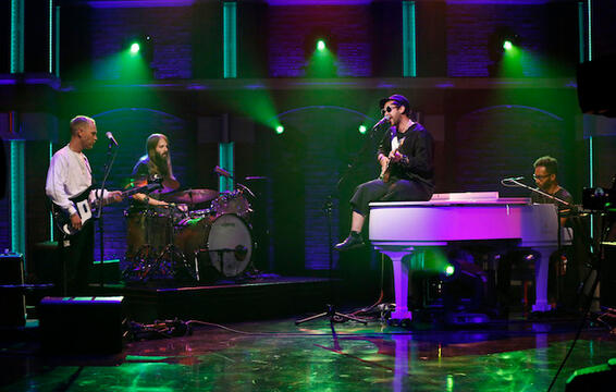 Unknown Mortal Orchestra Perform &quot;Multi-Love&quot; on &quot;Seth Meyers&quot;