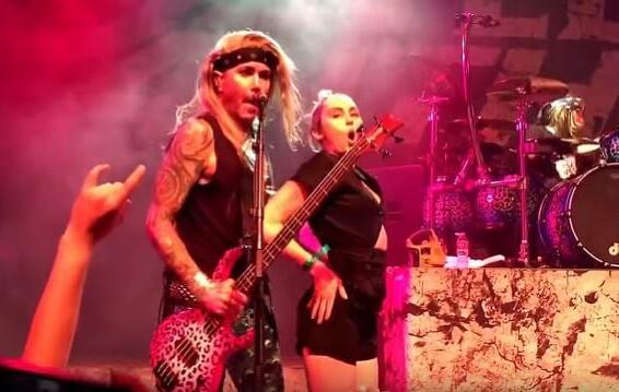 MILEY CYRUS Joins STEEL PANTHER On Stage For DEF LEPPARD Cover (Video)