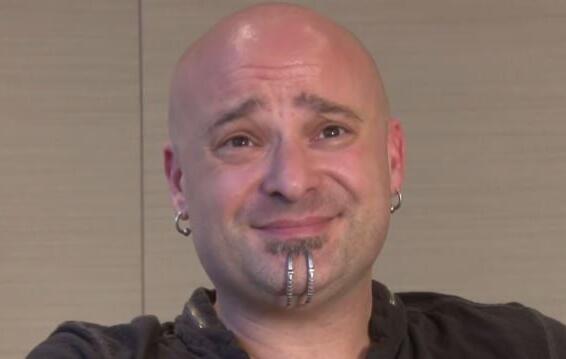 DISTURBED Singer Says Smoking Pot Has Helped Him Open The Doors Of Creativity To His Mind