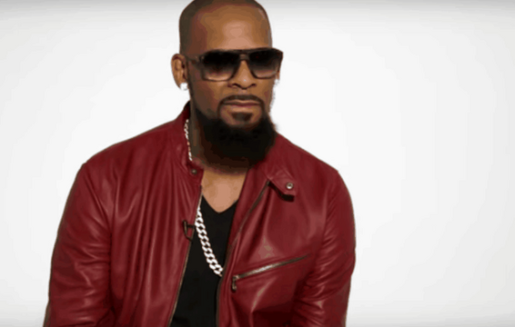 Watch R. Kelly Sing the Story of His Life For 45 Minutes Straight