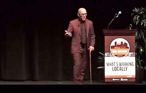 TOOL&#039;s MAYNARD JAMES KEENAN Delivers Speech At &#039;Phoenix Sparks&#039; / &#039;Arizona Localism In Action&#039; (Video)