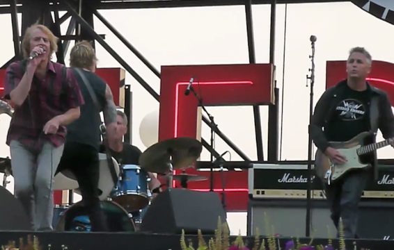 Pearl Jam, Mudhoney Members Cover the Stooges in Seattle