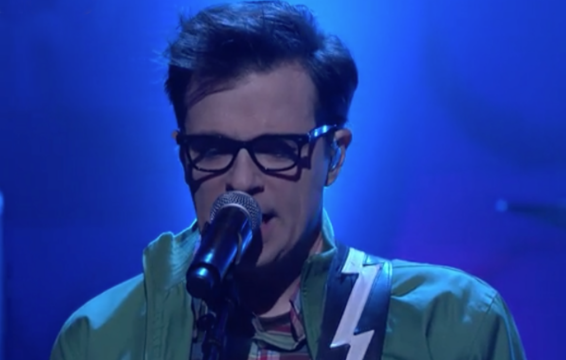 Weezer ‘Thank God For Girls’ on ‘Conan’